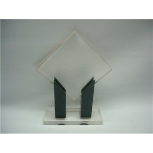 TROFEO METACRILATO GRABABLE Ref FR116-3