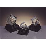 TROFEO CUBO B/NEGRA Ref.LG79311