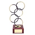 Trofeo artístico varios tamaños.  Ref - BP269