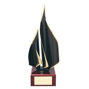 Trofeo artístico  varios tamaños.  Ref - BP277