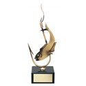 Trofeo figura pesca  varios tamaños.  Ref - BP410